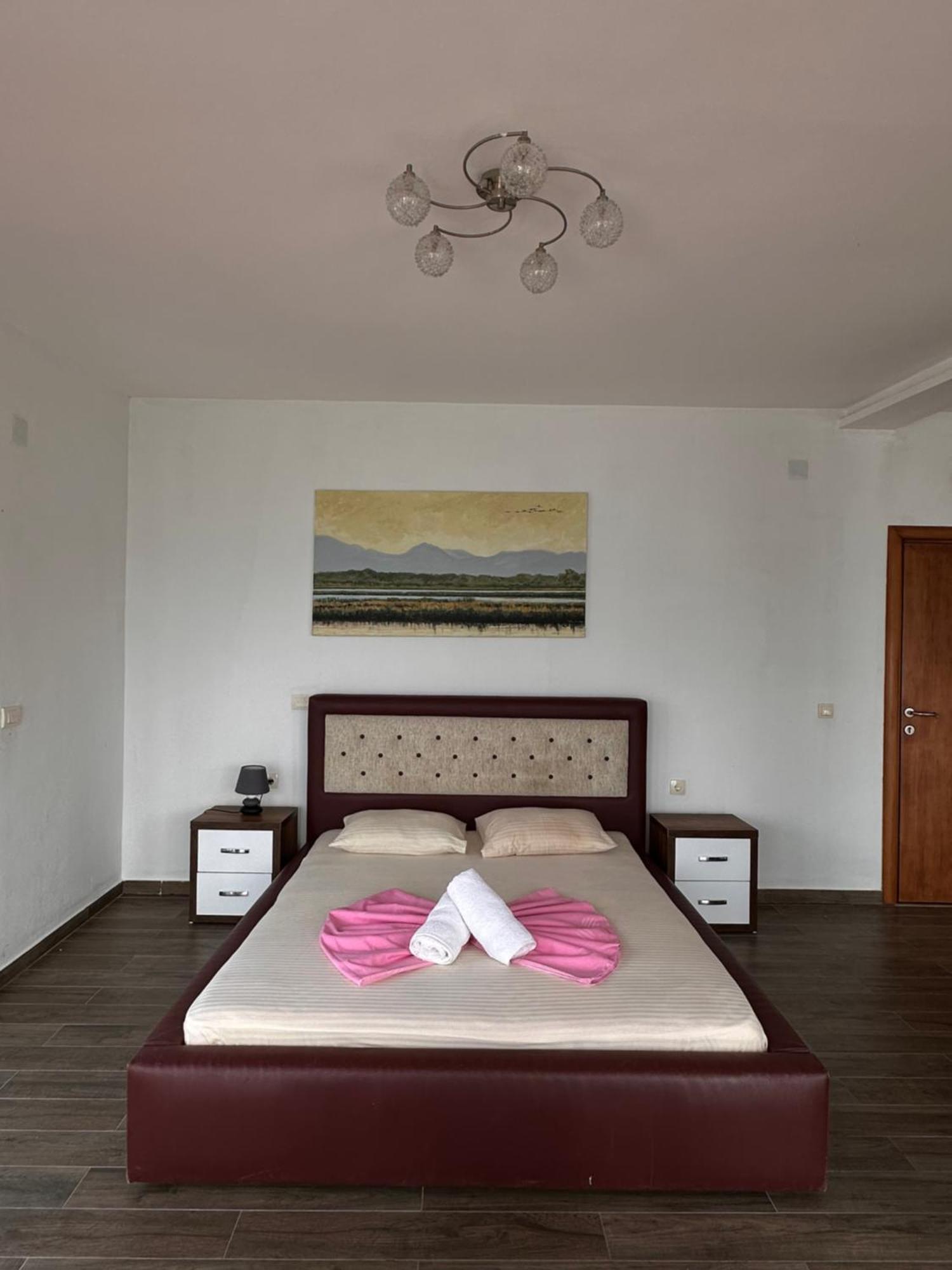 Casa Mila Apartments & Bungalows Ulcinj Eksteriør bilde