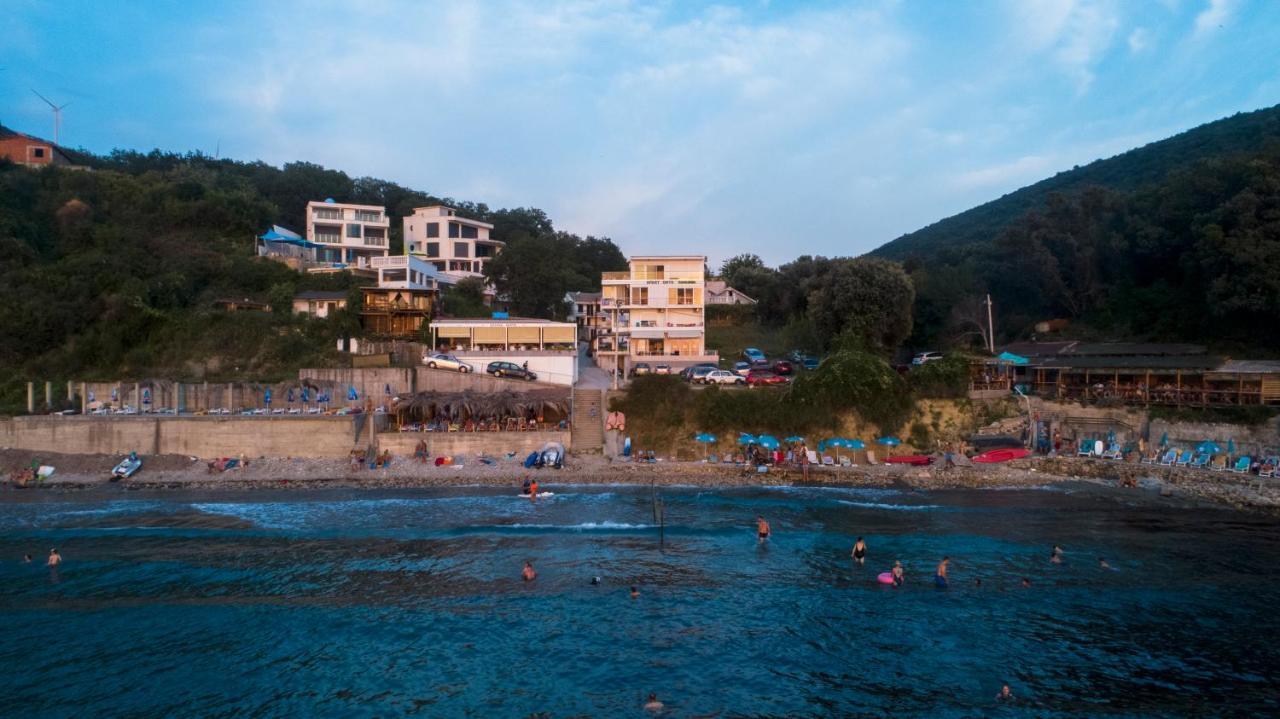 Casa Mila Apartments & Bungalows Ulcinj Eksteriør bilde